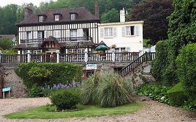 Restaurant&Chambres d'Hôtes L'Eau Vive